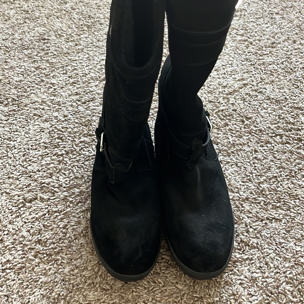 Never worn fleece lined Coach boots - Picture 4 of 5